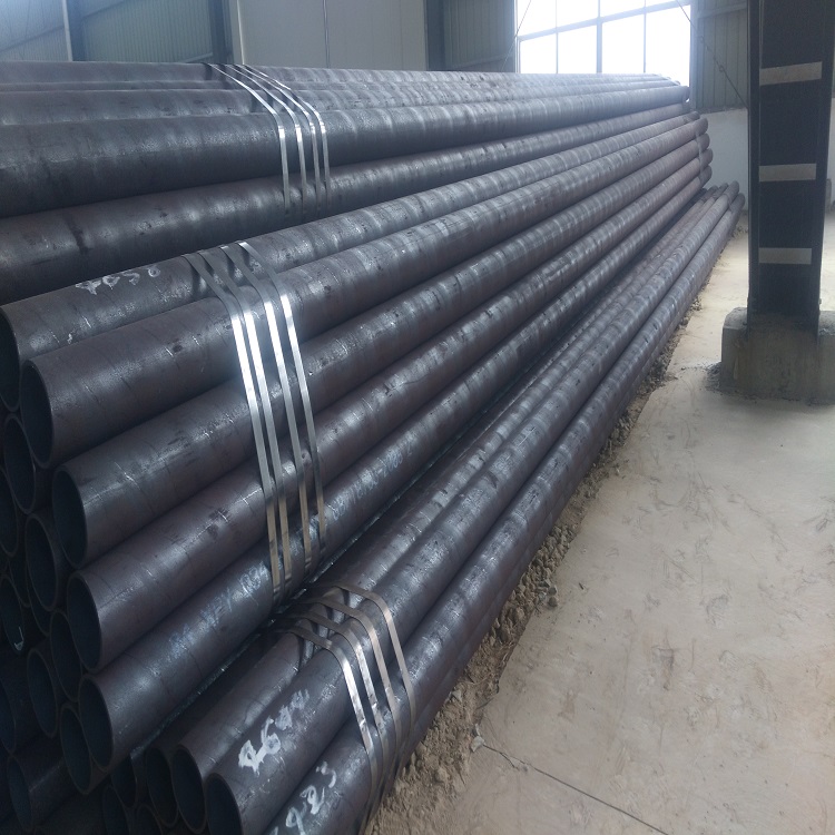 專業生產定（dìng）做（zuò）35CrMo合金無縫鋼（gāng）管